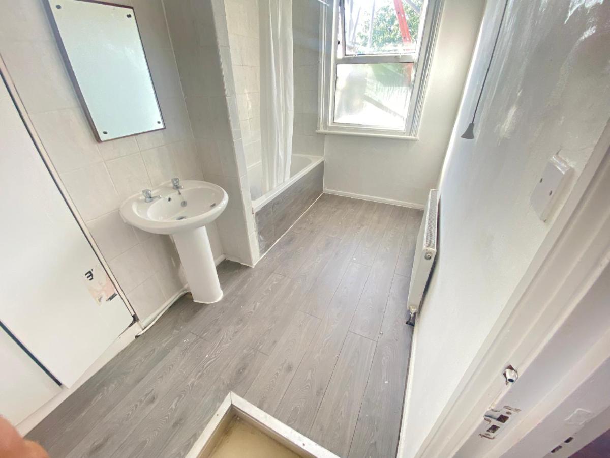 Cozy London Flat Hotel ภายนอก รูปภาพ